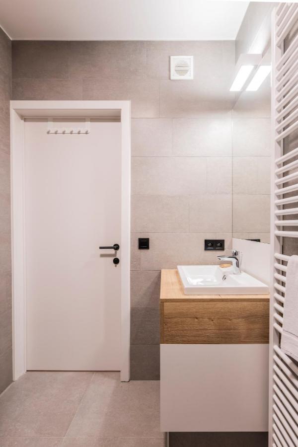 Belcasa Mar Suites & Lofts Aparthotel Миделкерке Екстериор снимка
